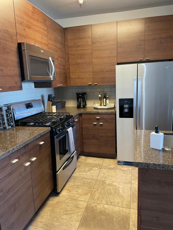 Villa Marina - Modern & Immaculate, Spacious, Gated Condo With Fireplace Pool, Gym, 2 Master Bedrooms Los Angeles Exteriör bild